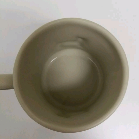 Pet Lounge Raised Kitten Oversized Celadon Pottery 16 Oz Mug Pre-owned - Picture 7 of 7